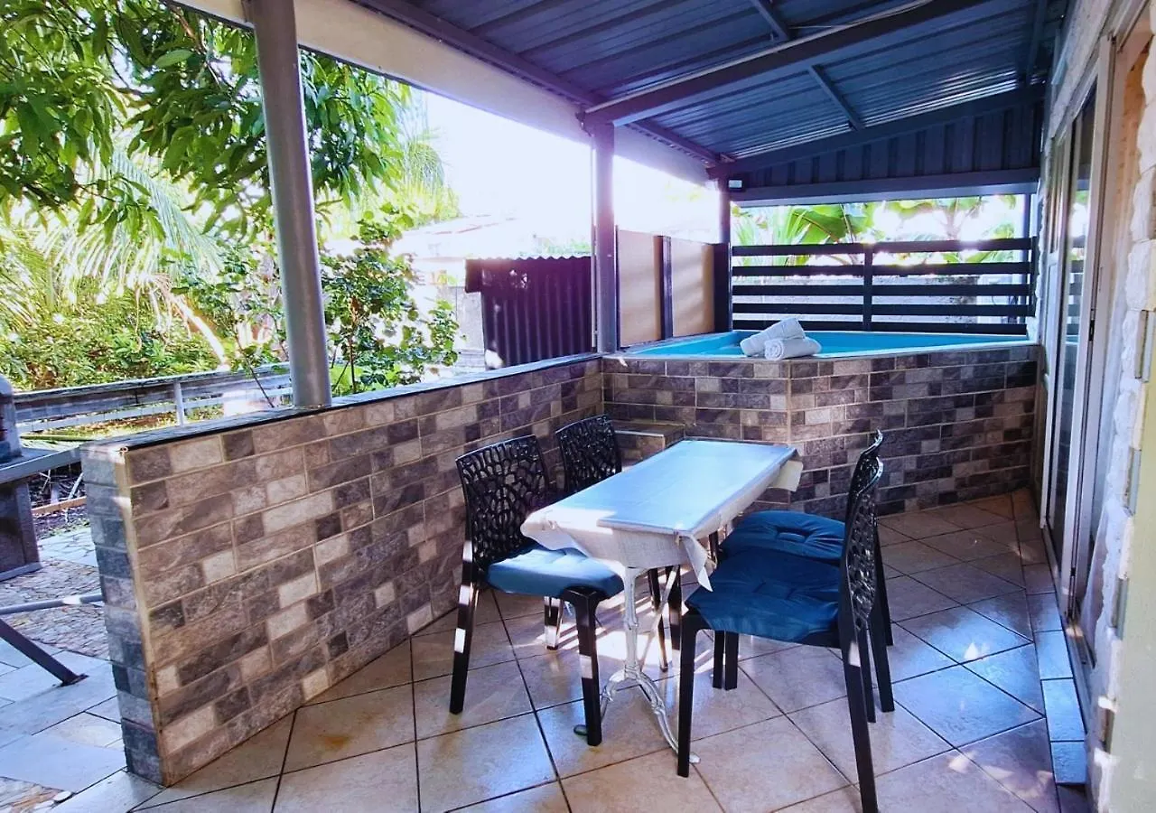Tatil Evi Ti Zandoli - Evasion Avec Mini-Piscine Les Abymes